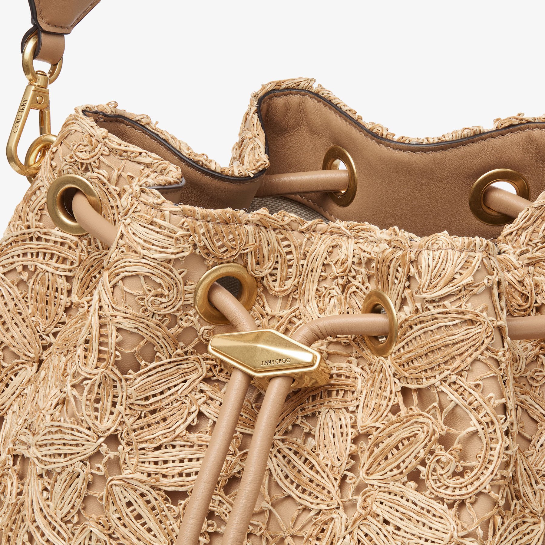 Cinch Medium | Natural Flower Woven Raffia Bucket Bag | JIMMY CHOO