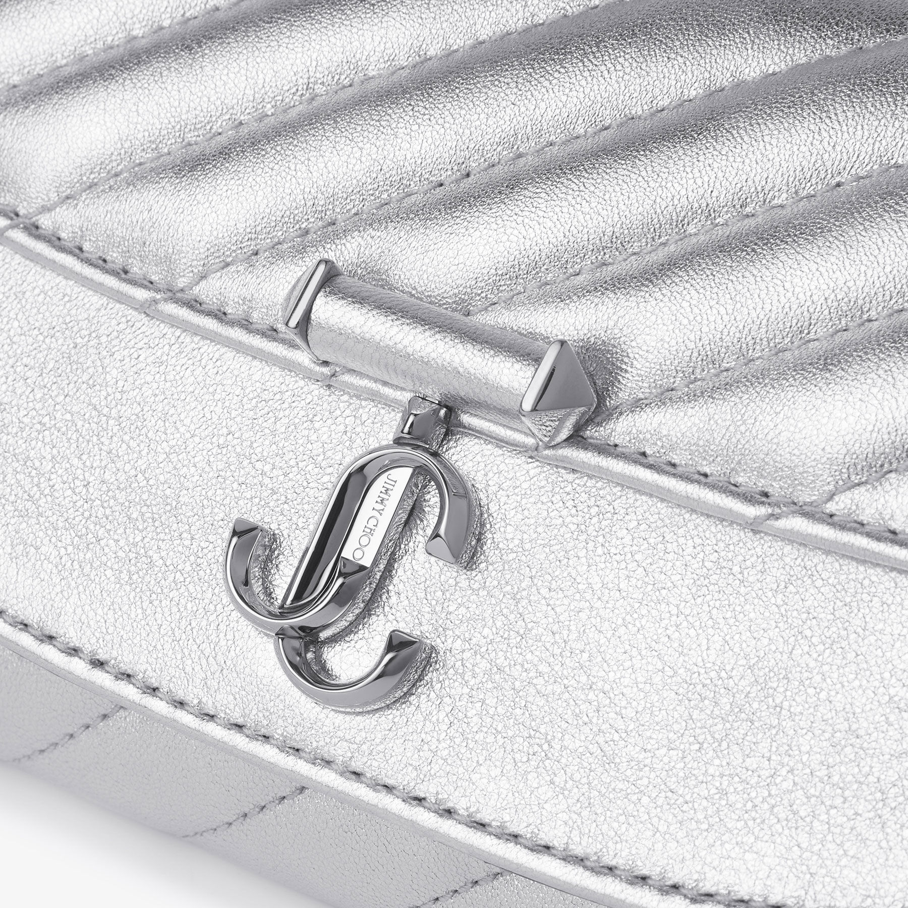 Curve Wallet With Chain | Silver Quilted Metallic Nappa Leather