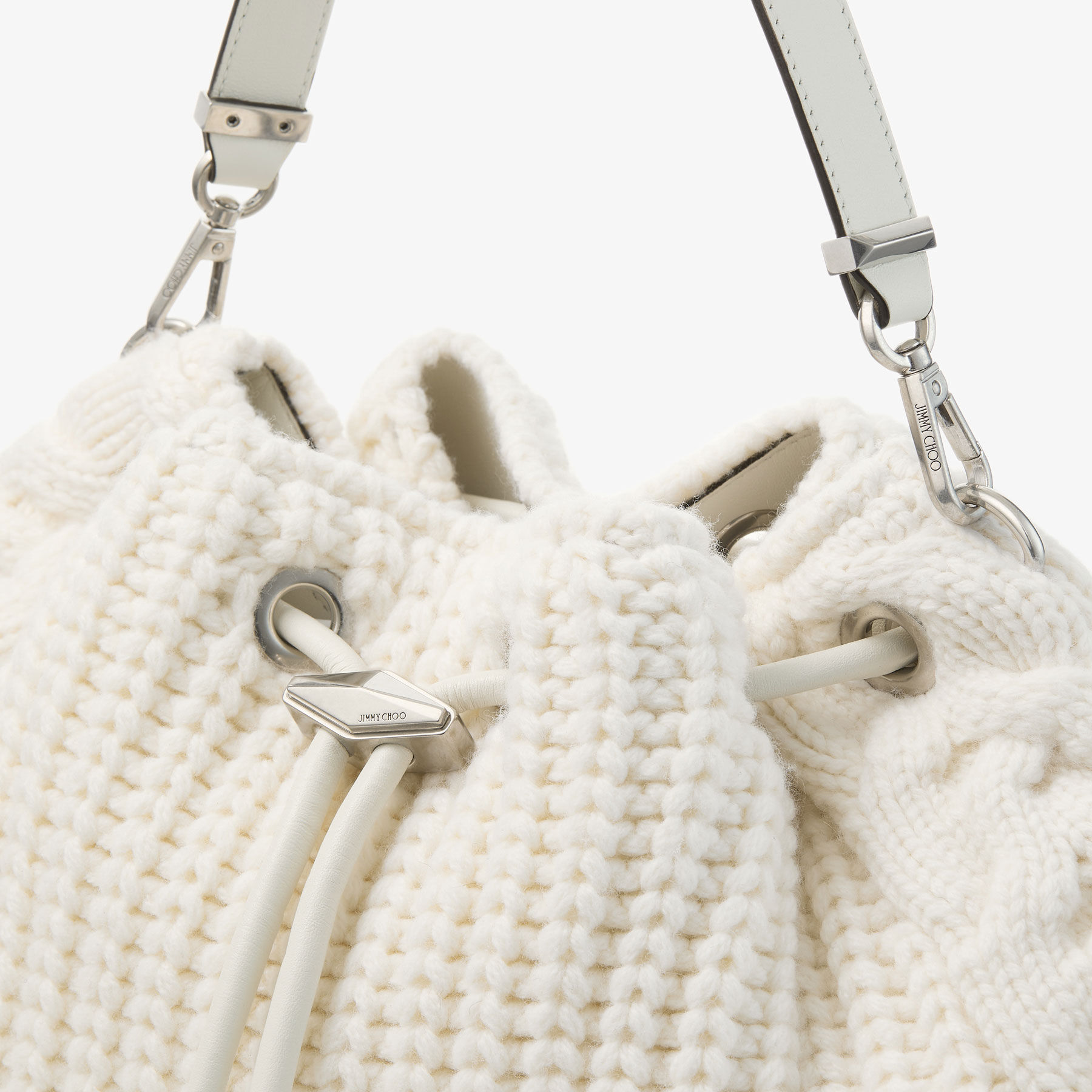 Cinch M | Latte Knitted Wool Bucket Bag | JIMMY CHOO