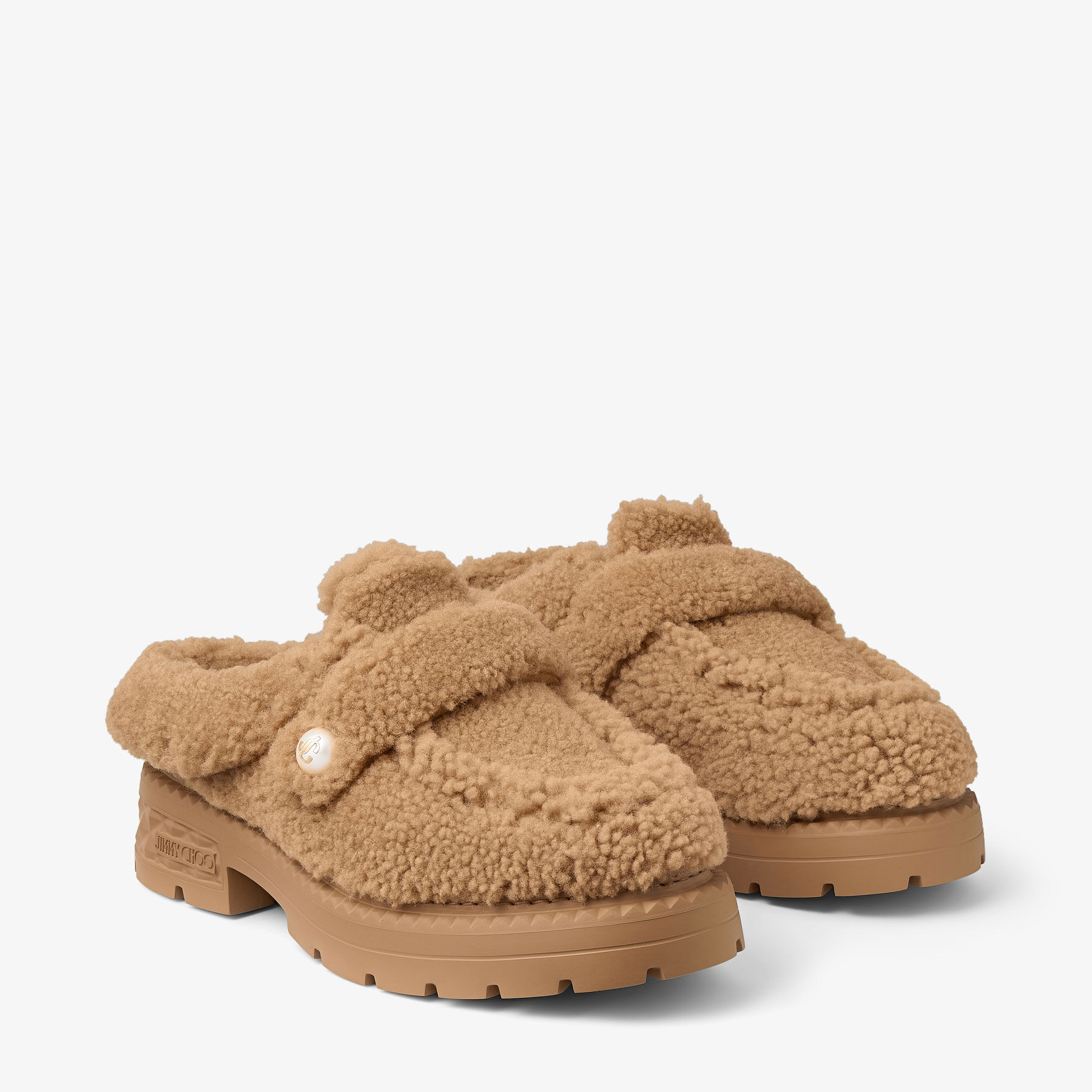 JIMMY CHOO Shea Mule Flat カーリーシアリングフラットシューズ org.jpg