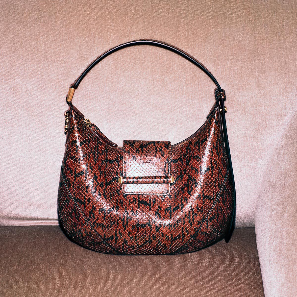 BARHOBOSGNZ_027665_CAMPAIGN_vg