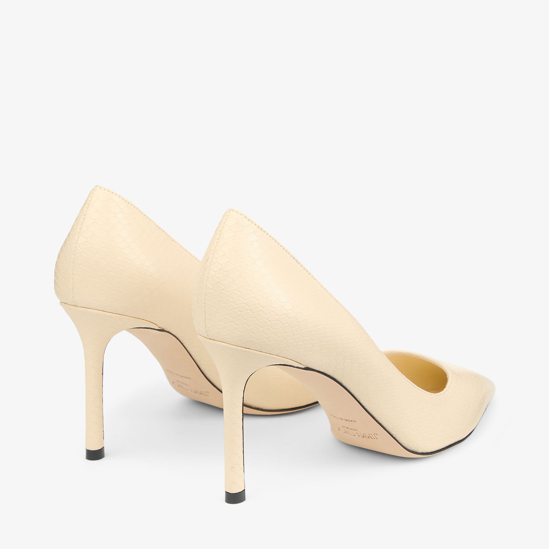 はむ ROMY85GHF_122008_BACK_vg691.jpg