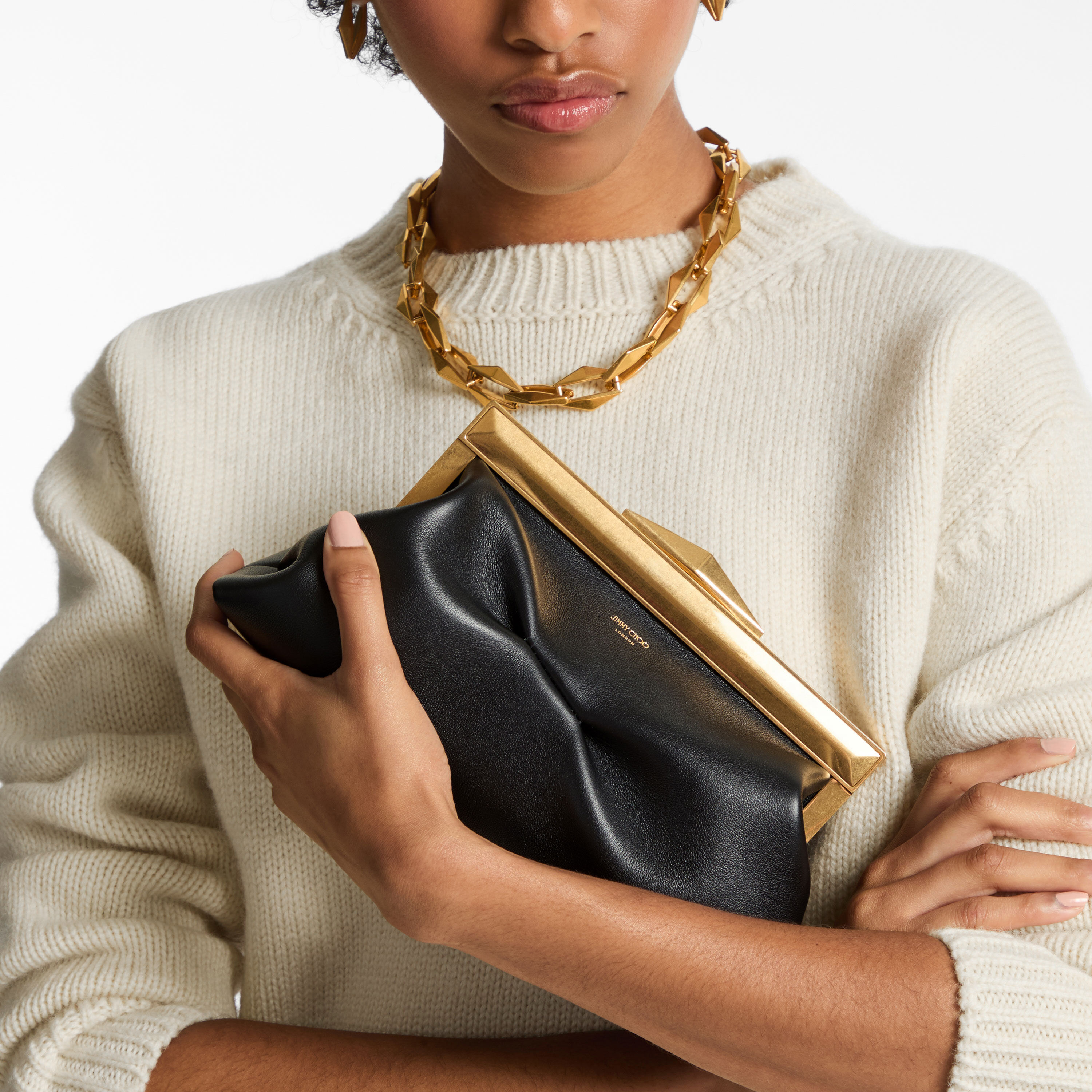 Black Box Leather Shoulder Bag with Pearl Strap | AVENUE